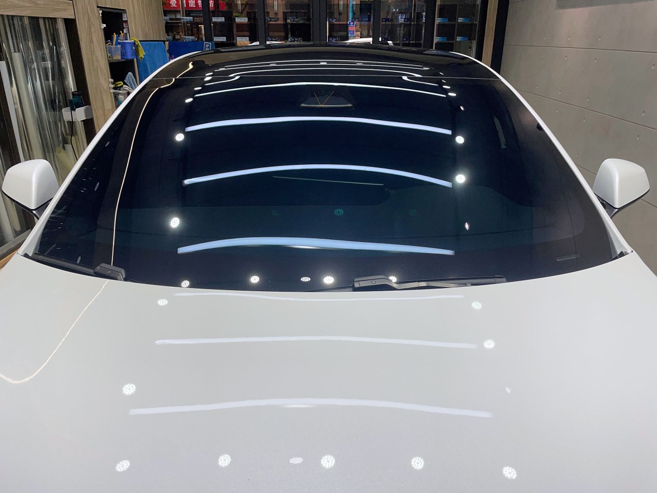 2023 Tesla Model S - 前擋FSK冰鑽KT38搭配車身FSK冰鑽KT18.8 - 新北震宣汽車隔熱紙