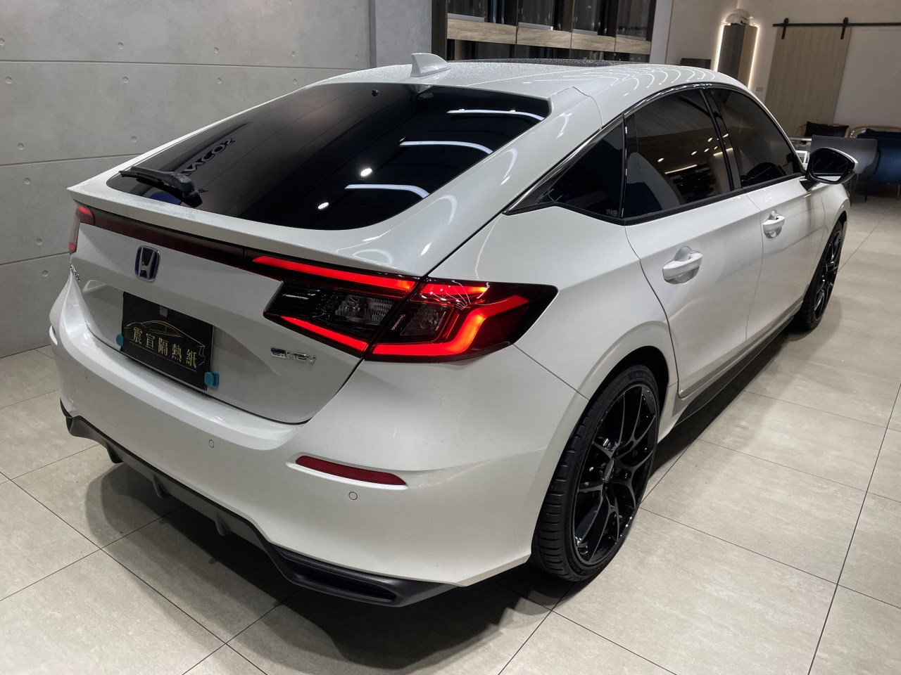 2023 Honda Civic - FSK冰鑽F20搭配車身FSK冰鑽FX7 - 新北震宣汽車隔熱紙