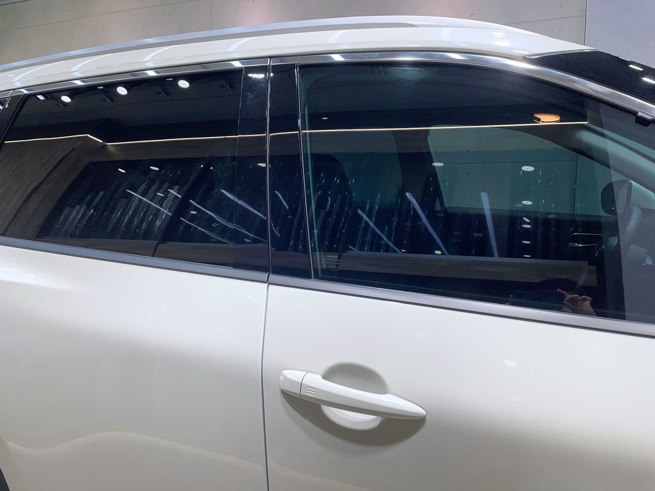 2023 Nissan X-Trail e-POWER - 前擋FSK冰鑽F60搭配車身FSK冰鑽F45.F30 - 新北震宣汽車隔熱紙