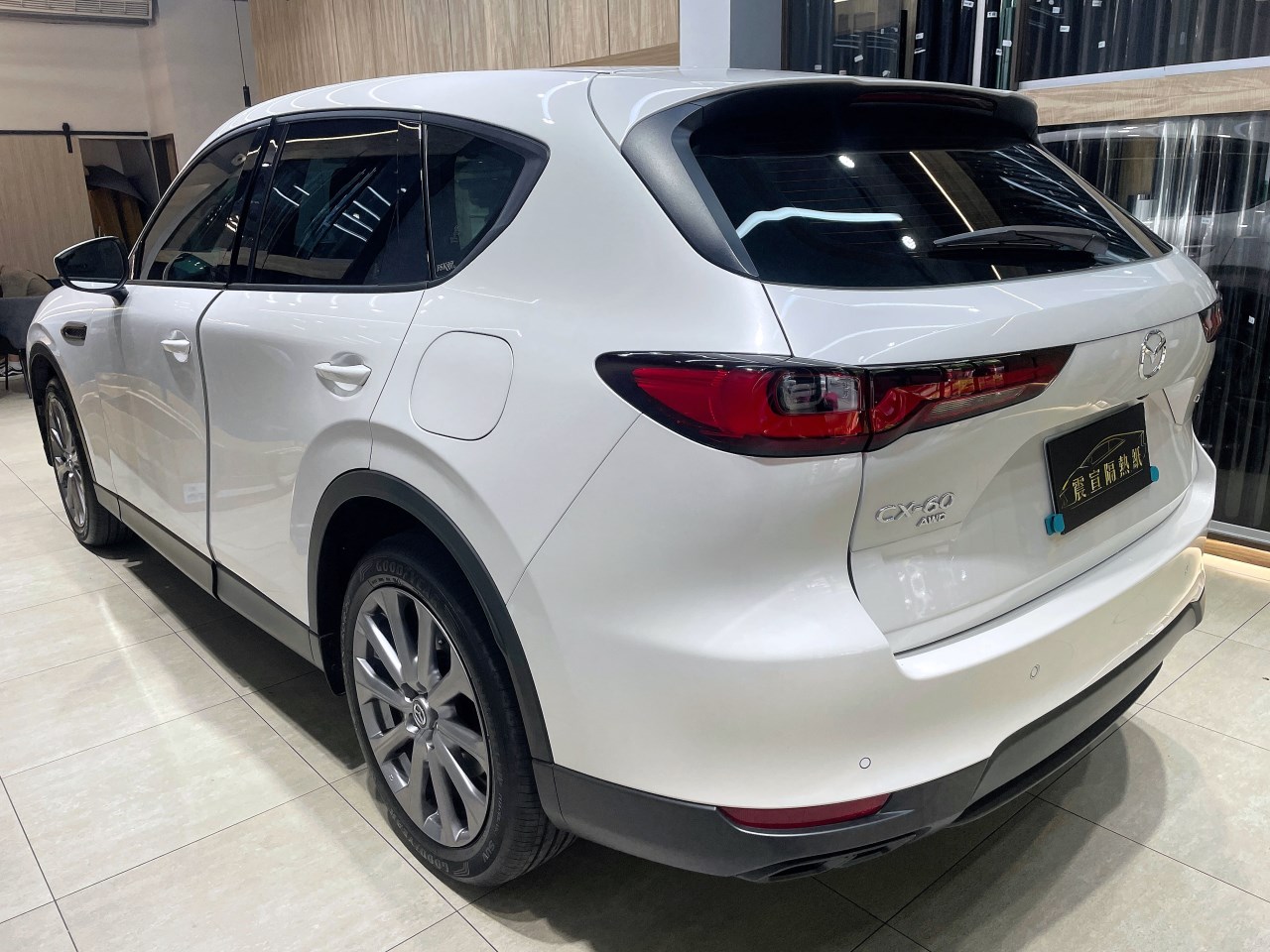2024 Mazda CX-60 - 前擋FSK冰鑽KT68搭配車身FSK冰鑽KT28 - 新北震宣汽車隔熱紙