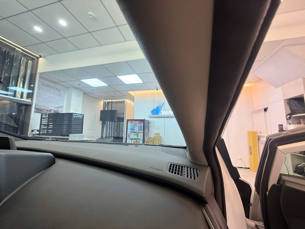 2024 Toyota Prius - 前擋FSK冰鑽AT50搭配車身FSK冰鑽F30.F20 - 新北震宣板橋汽車隔熱紙