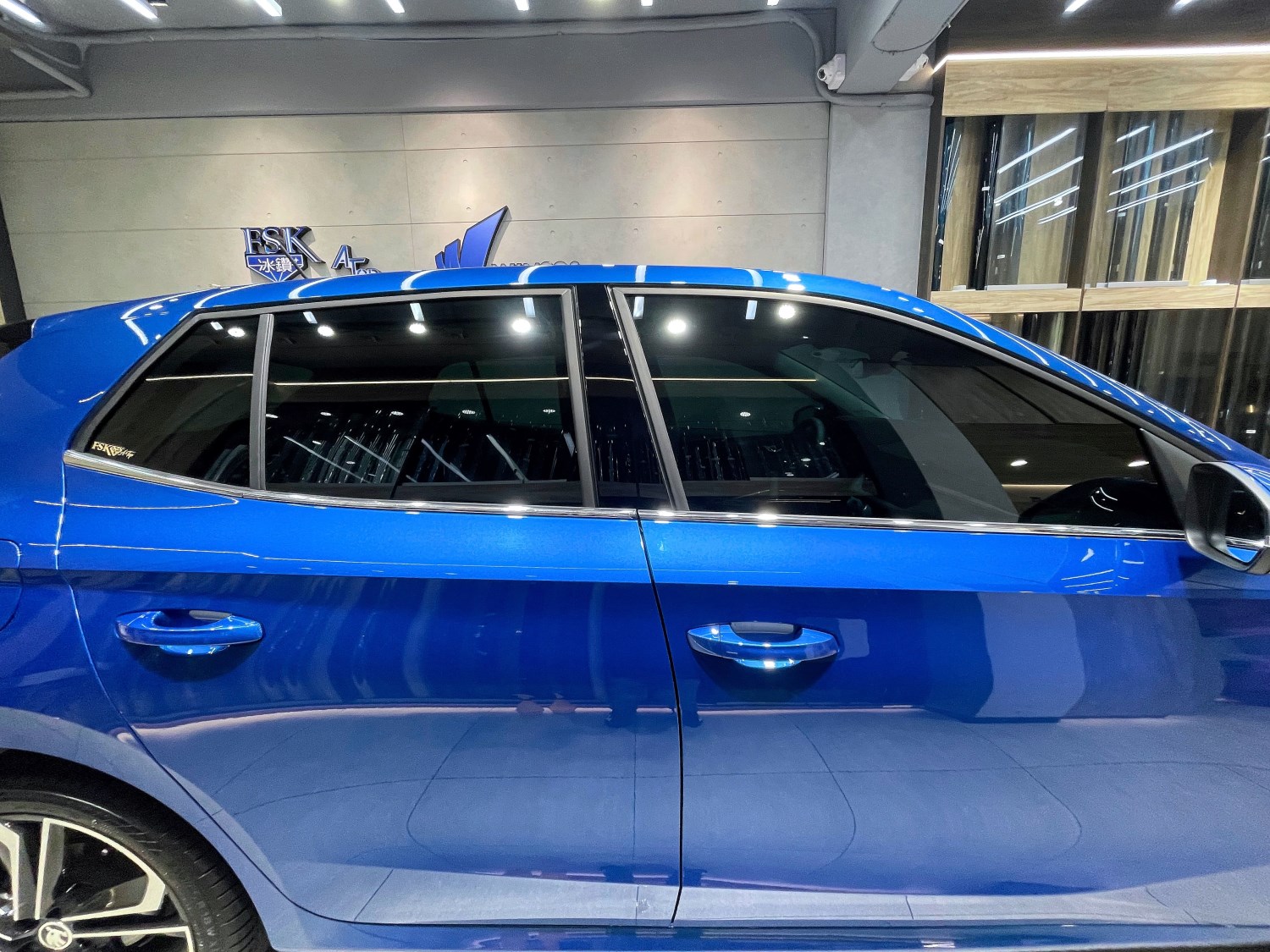 2023 Skoda Fabia 全車施工FSK冰鑽F系列隔熱紙
