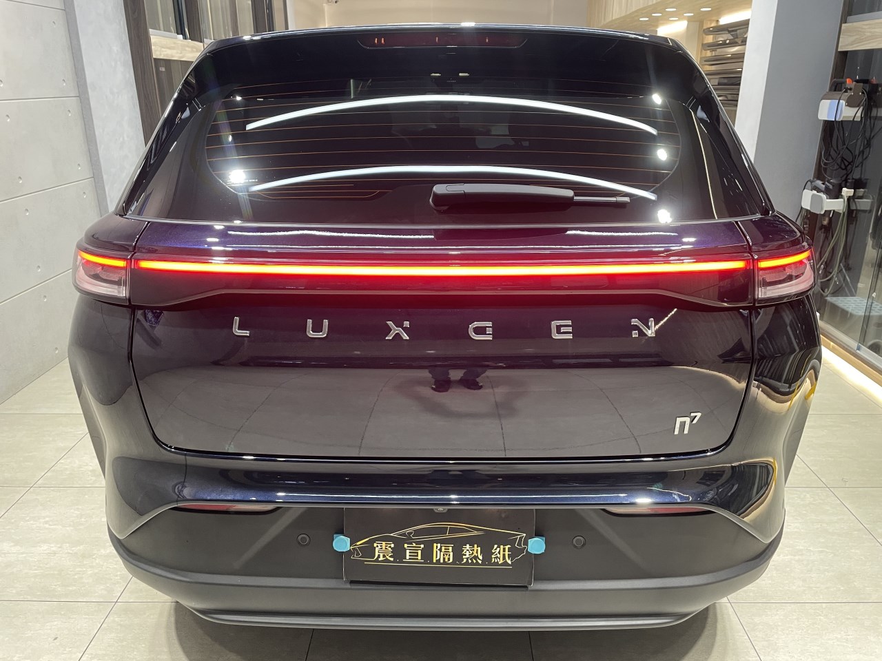 2024 Luxgen n7 - FSK冰鑽F30搭配車身FSK冰鑽FX7 - 新北震宣汽車隔熱紙
