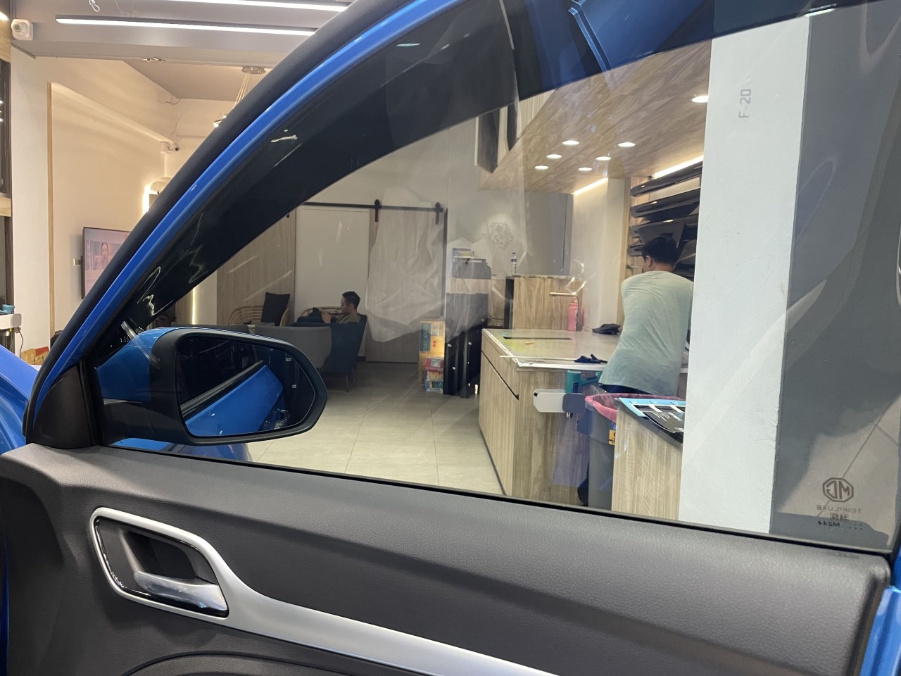2023 MG ZS - 前擋FSK冰鑽F60搭配車身FSK冰鑽F20 - 新北震宣汽車隔熱紙