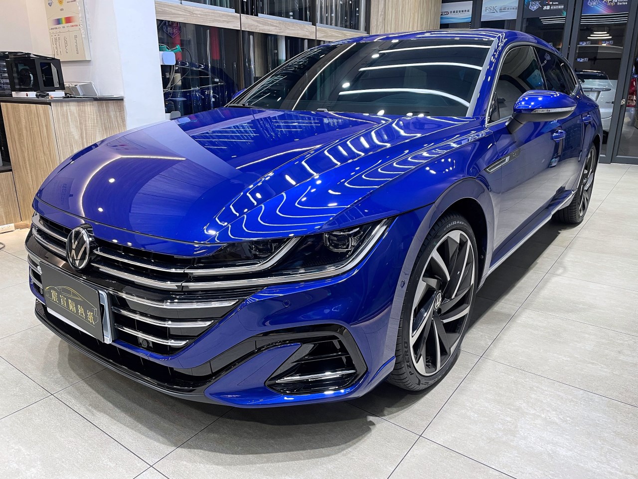 前擋FSK冰鑽KT38搭配車身FSK冰鑽KT38.18 - 2023 Volkswagen Arteon Shooting Brake - 新北震宣汽車隔熱紙