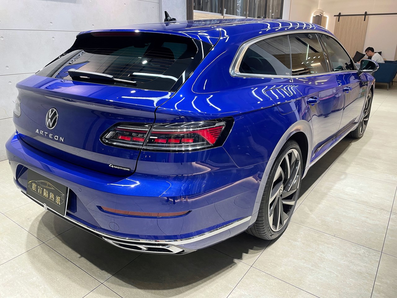 前擋FSK冰鑽KT38搭配車身FSK冰鑽KT38.18 - 2023 Volkswagen Arteon Shooting Brake - 新北震宣汽車隔熱紙