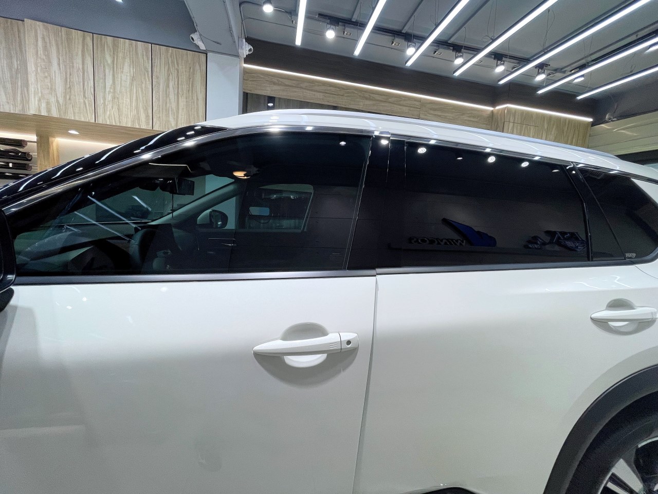 2023 Nissan X-Trail e-POWER - 前擋FSK冰鑽F60搭配車身FSK冰鑽F45.F30 - 新北震宣汽車隔熱紙