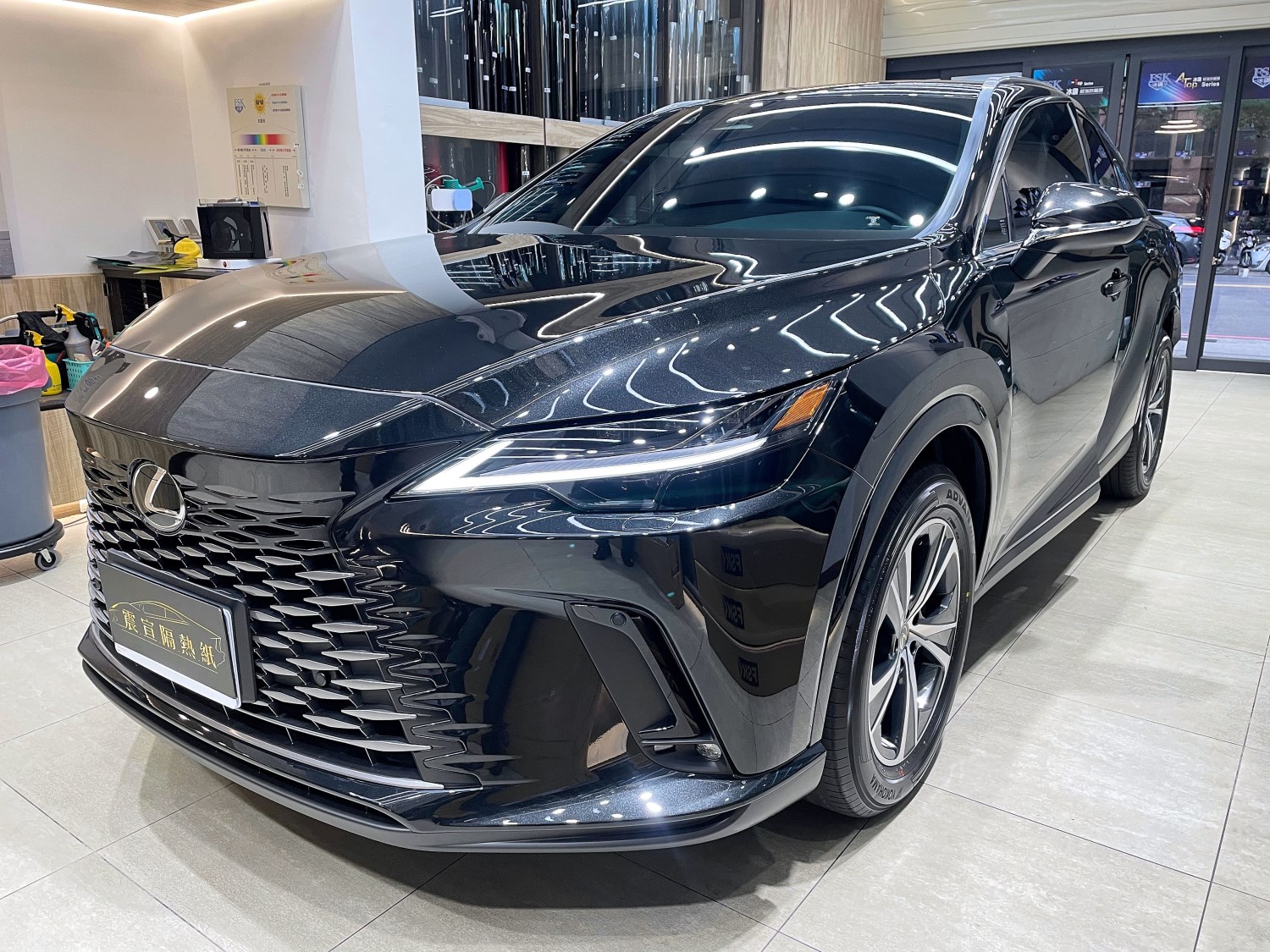 2023 Lexus RX 前擋FSK F45 搭配 車身FSK F30