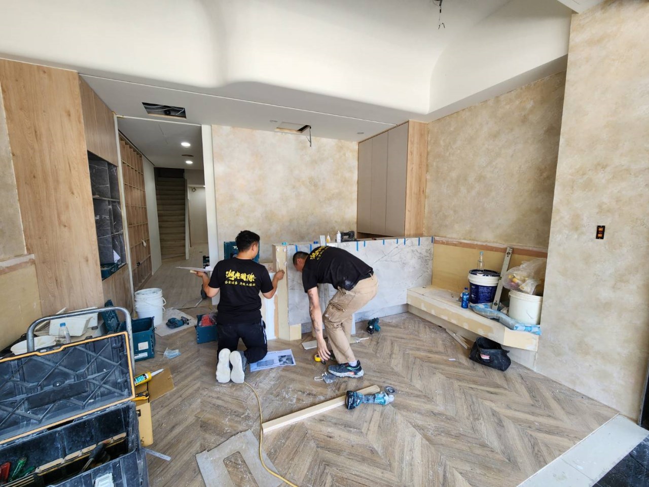 大板磚、薄板磁磚施工過程-002